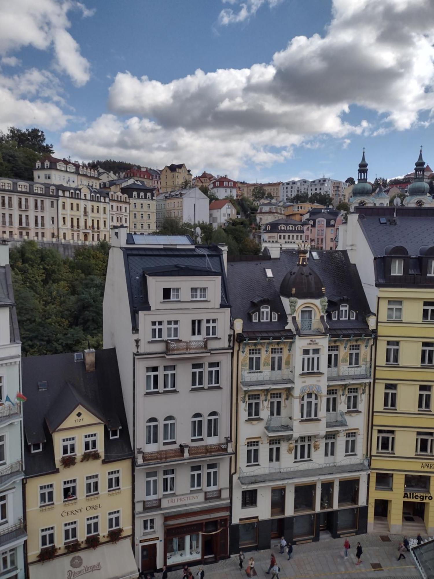 Apartmens Kv Karlovy Vary Exterior foto