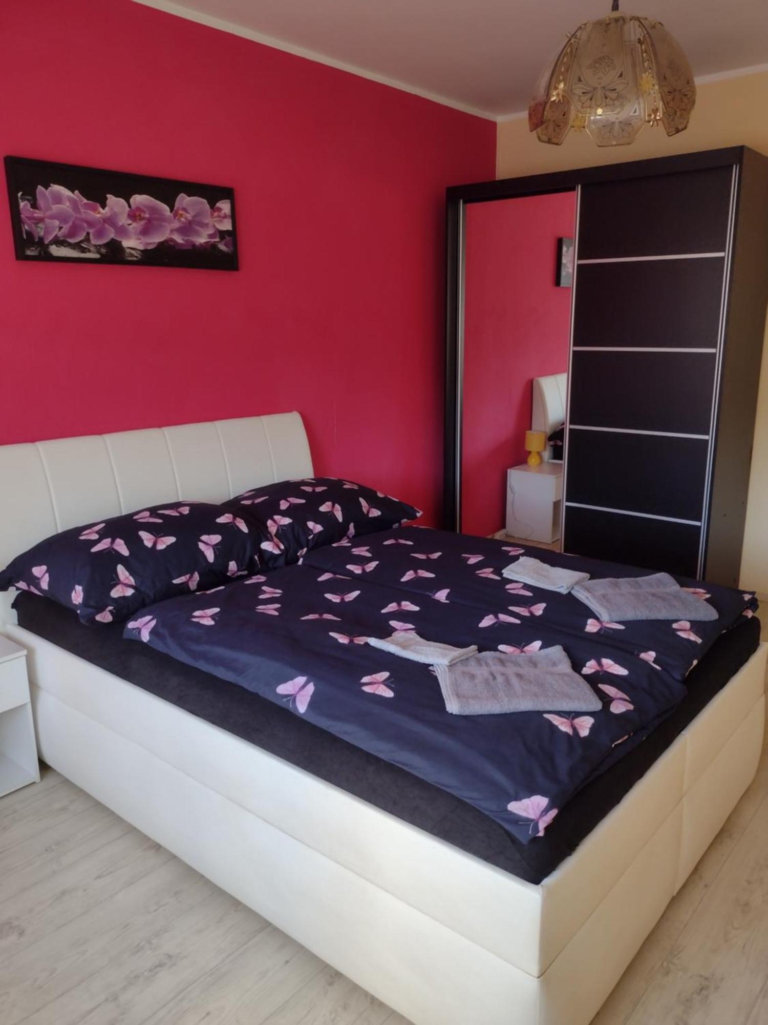 Apartmens Kv Karlovy Vary Exterior foto